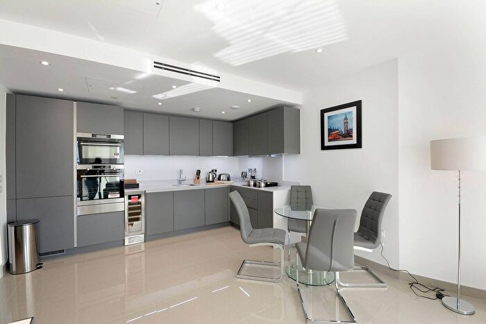 1 Bedroom Flat To Rent In Conquest Tower, Southwark, London, SE1