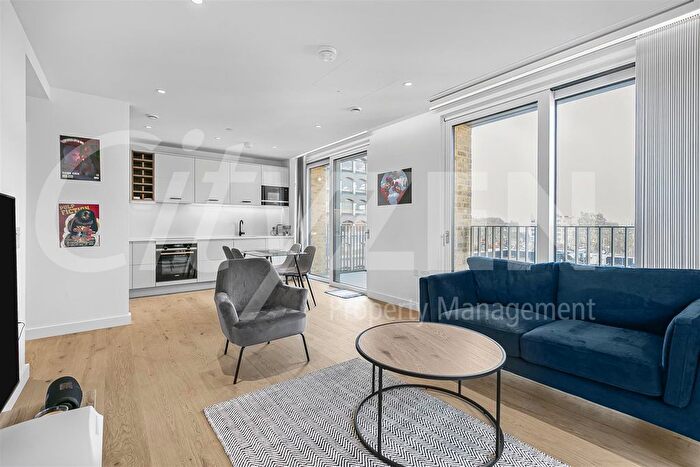 1 Bedroom Flat To Rent In Signature House, Jubilee Walk, London, WC1X