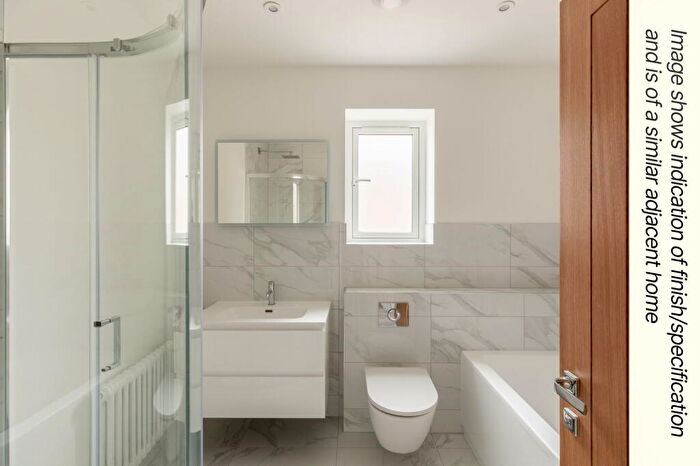 5 Bedroom Detached House For Sale In Chandlers Court, Long Marston, Tring, Hertfordshire, HP23