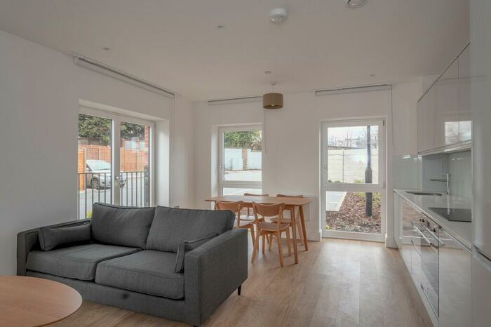 2 Bedroom Apartment To Rent In Hooper Street, Birmingham, B18