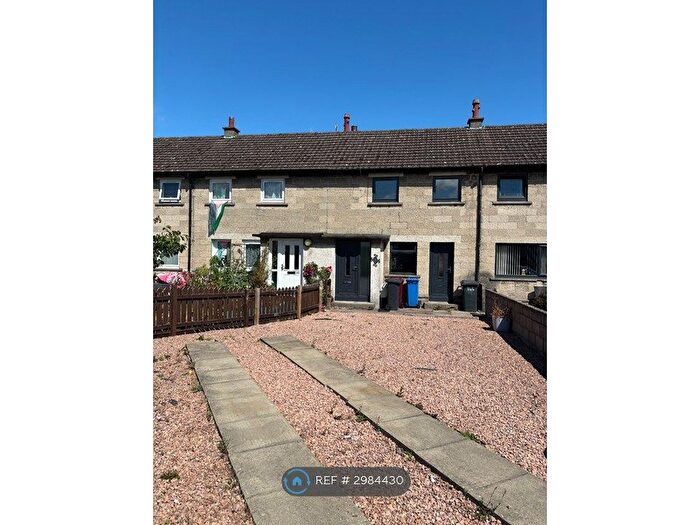 2 Bedroom Terraced House To Rent In Balunie Avenue, Dundee, DD4