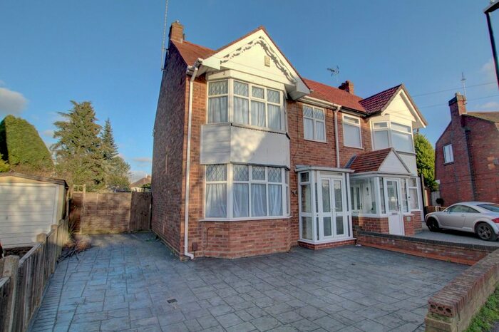 3 Bedroom Semi-Detached House To Rent In Brookvale Avenue, Binley, Coventry CV3