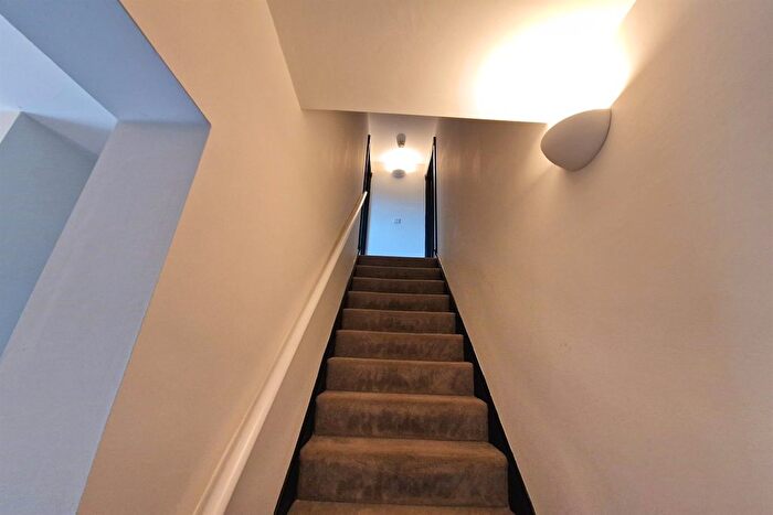 2 Bedroom Barn Conversion To Rent In Griffin Farm, Griffin Farm Drive, Heald Green, SK8