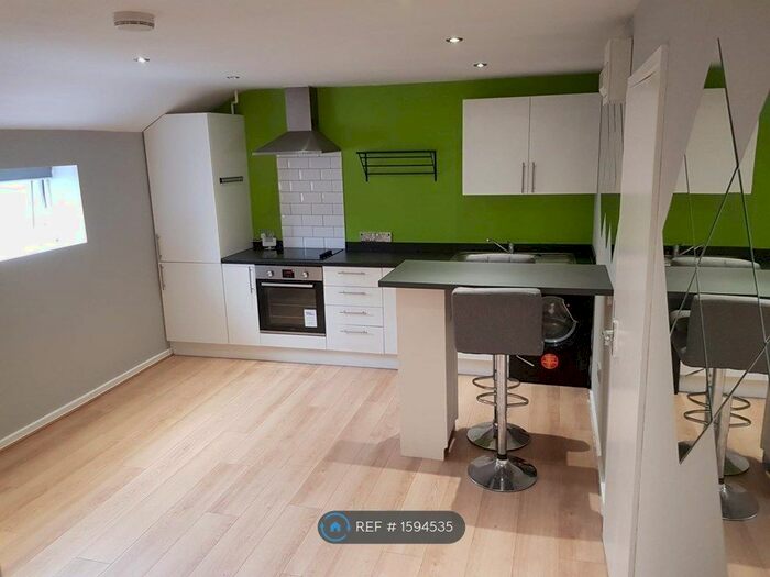 1 Bedroom Flat To Rent In Mart Lane, Burscough, Ormskirk, L40