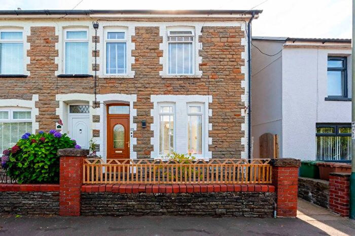 3 Bedroom Semi-Detached House For Sale In Wern Crescent, Nelson, Treharris, CF46