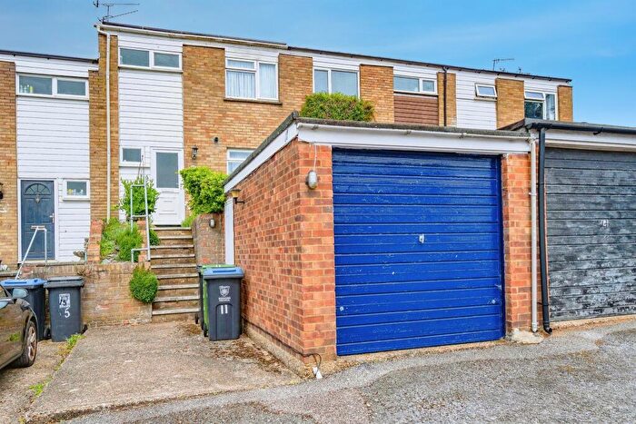 3 Bedroom Terraced House For Sale In Brambling Rise, Hemel Hempstead, HP2