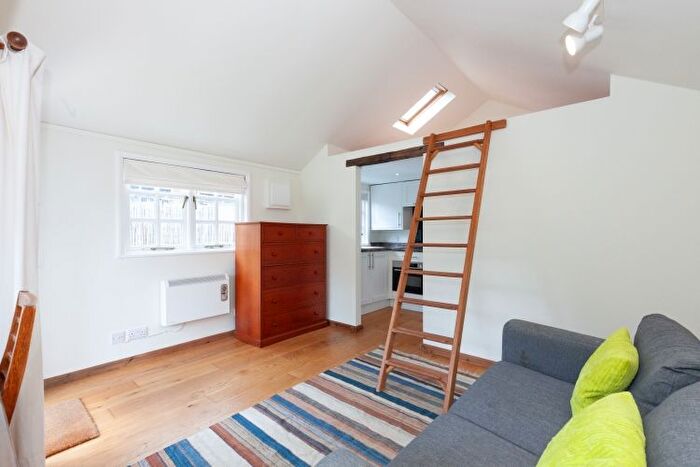 Studio To Rent In Victoria Road, Oxford, OX2