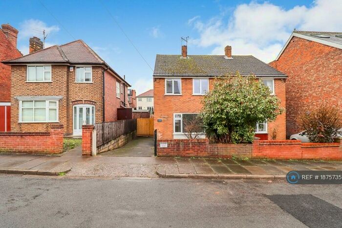 3 Bedroom Semi-Detached House To Rent In Birley Street, Stapleford, Nottingham, NG9