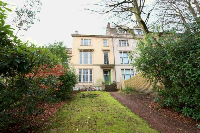 2 Bedroom Flat To Rent In Flat / Hamilton Drive, G12