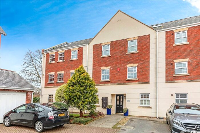2 Bedroom Flat For Sale In Perrett Way, Ham Green, Pill, Bristol, BS20