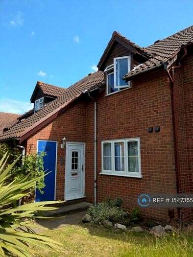 1 Bedroom Maisonette To Rent In Herald Walk, Dartford, DA1