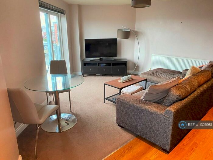 2 Bedroom Flat To Rent In Cypress Point, Leeds, LS2