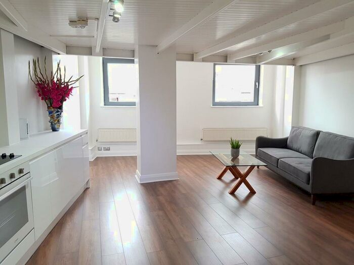 1 Bedroom Apartment To Rent In Crusader House, Nottingham, NG1