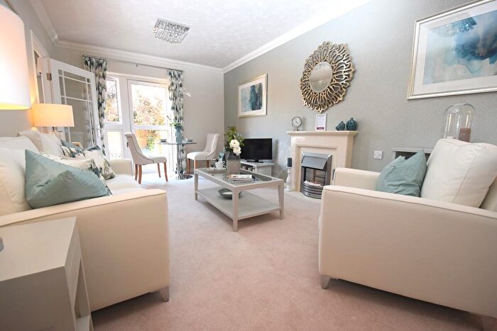 1 Bedroom Retirement Property To Rent In Chiltern Lodge, Princes Risborough, Buckinghamshire, HP27