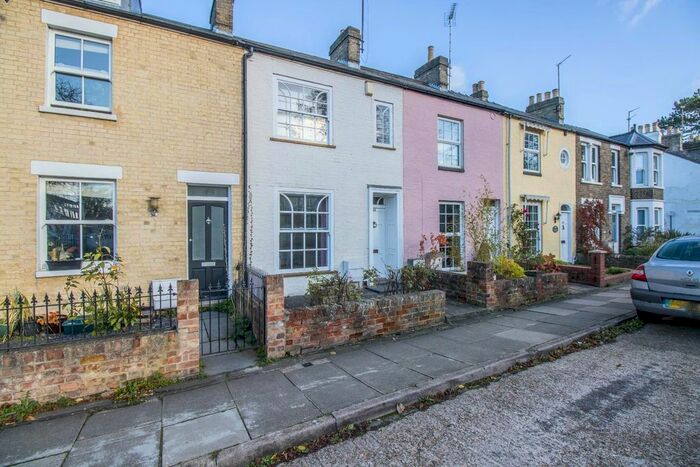 2 Bedroom Terraced House To Rent In Huntingdon Road, Cambridge, CB3