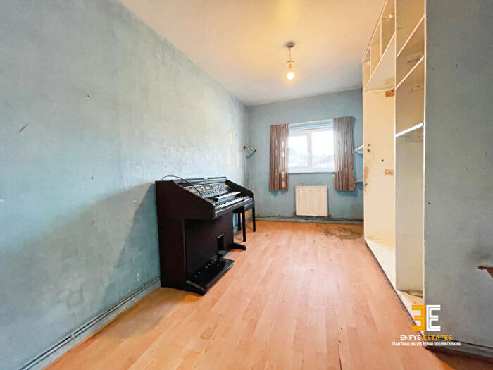 2 Bedroom Bungalow For Sale In Rhys Avenue, Kinmel Bay, LL18