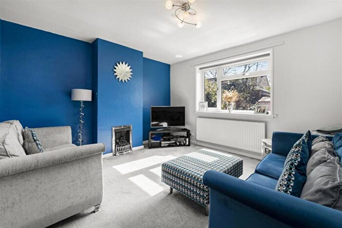 3 Bedroom Semi Detached House For Sale In Holme Avenue, Bury, BL8