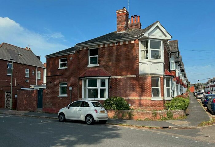 2 Bedroom Flat To Rent In St Leonards, Exeter, EX2
