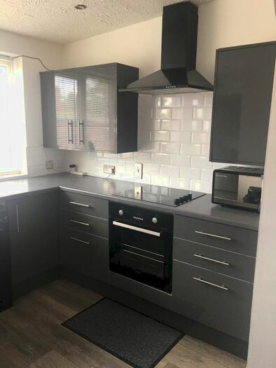 4 Bedroom Terraced House To Rent In Norbury Court Rd, Norbury, SW16