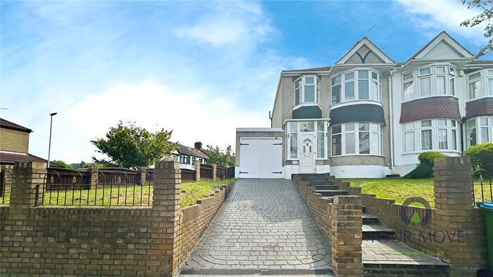 3 Bedroom End Of Terrace House To Rent In Manton Road, London, SE2