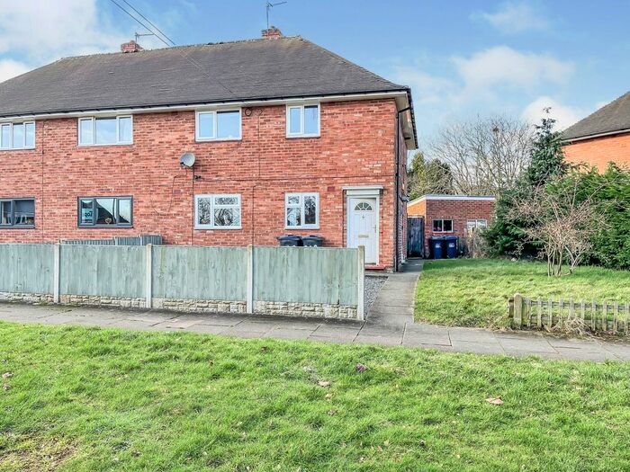 2 Bedroom Maisonette To Rent In Old Oscott Lane, Birmingham, B44