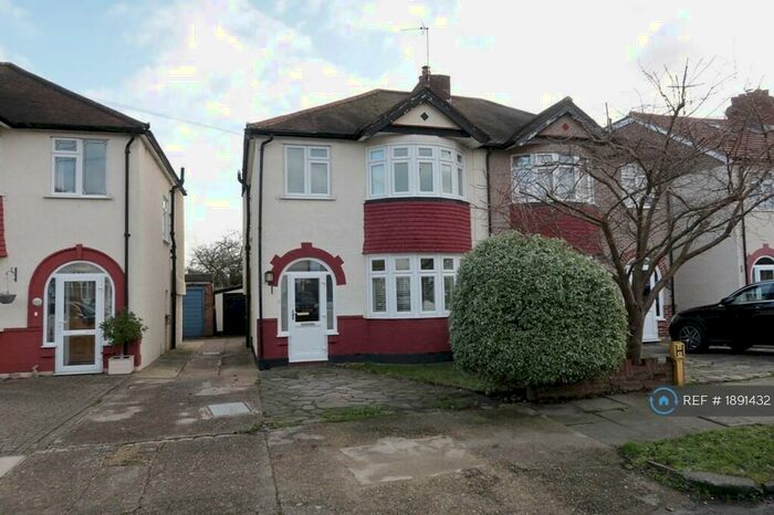 3 Bedroom Semi-Detached House To Rent In Sunnymede Avenue, Epsom, KT19
