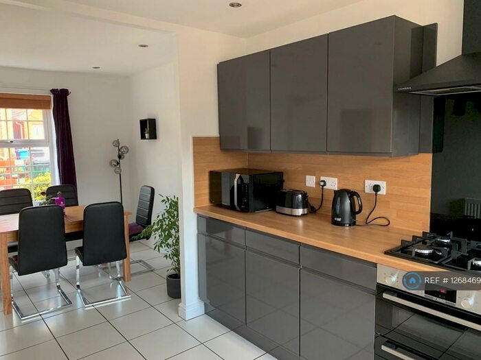 5 Bedroom Detached House To Rent In Caddow Road, Norwich Near Uea, NR5