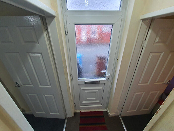2 Bedroom Terraced House To Rent In Heathcote Road, Manchester, M18