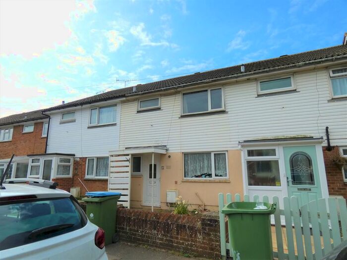 3 Bedroom Terraced House To Rent In Loveys Road, Yapton, BN18