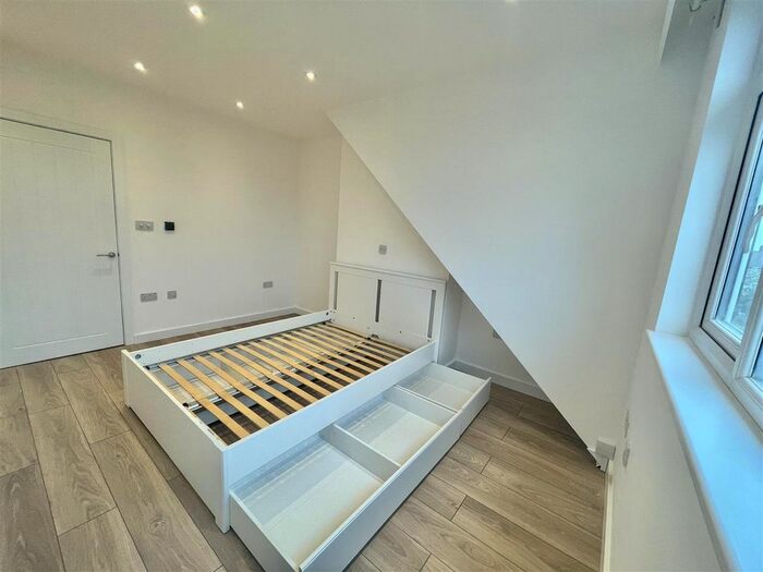 1 Bedroom Flat To Rent In Blenheim Road, North Harrow, Harrow, HA2