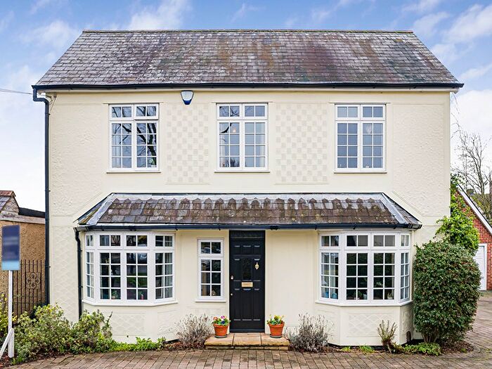 5 Bedroom Detached House For Sale In St John's Avenue, Old Harlow, CM17