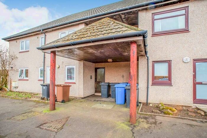 2 Bedroom Flat To Rent In Melbourne Street, Livingston, West Lothian, EH54