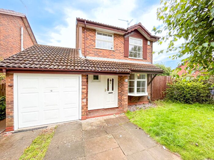 3 Bedroom Detached House To Rent In Rea Close, East Hunsbury, Northampton, NN4