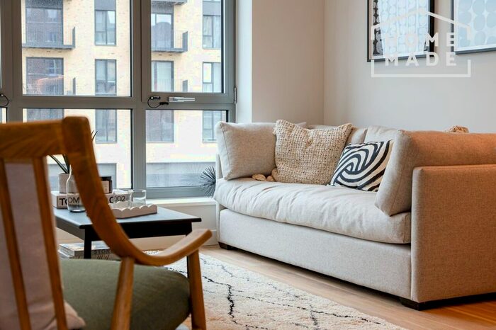 1 Bedroom Flat To Rent In Greenford Quay, Greenford, UB6