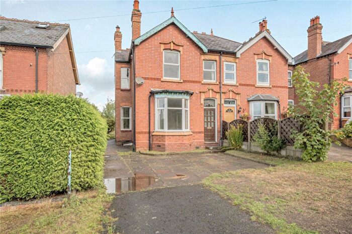 3 Bedroom Semi-Detached House For Sale In Hartlebury Road, Stourport-on-Severn, Worcestershire, DY13