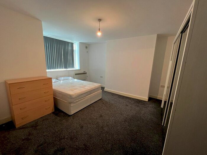 1 Bedroom Flat To Rent In Ash Grove, Leeds, LS6