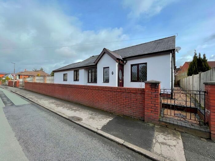 2 Bedroom Detached Bungalow To Rent In School Lane, Longton, Preston, PR4
