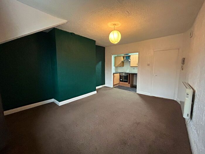 1 Bedroom Flat To Rent In Swinley Road, Wigan, WN1