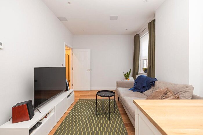 1 Bedroom Flat For Sale In Newfoundland Court, City Centre, BS2