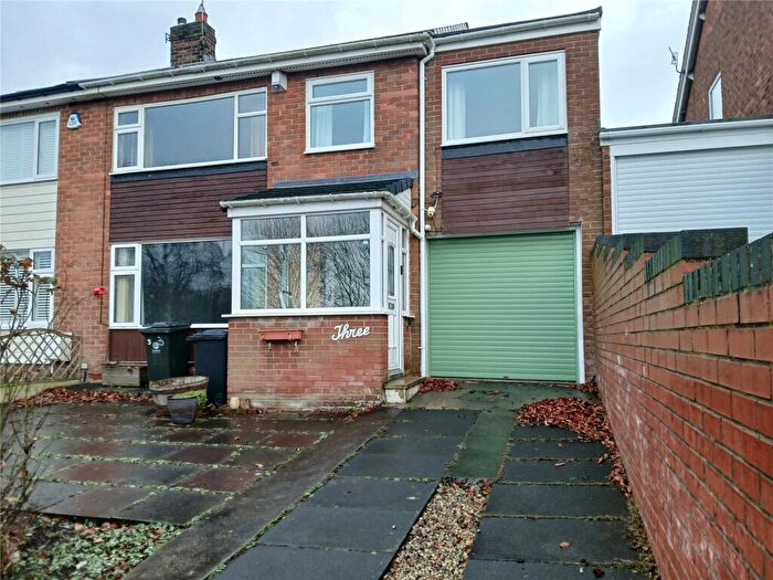 4 Bedroom Semi-Detached House To Rent In The Dene, Wylam, NE41