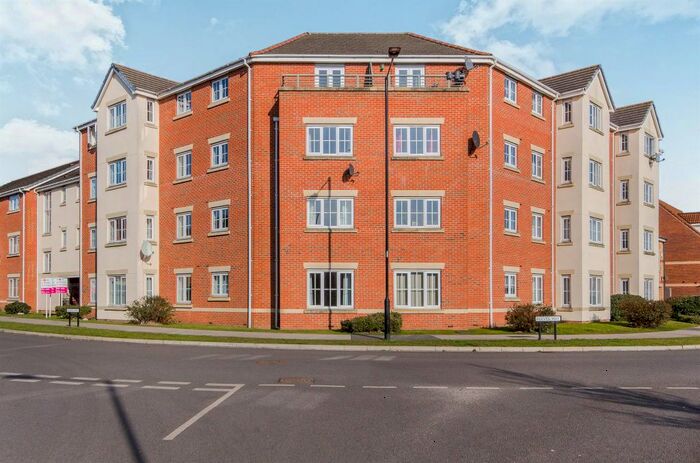 2 Bedroom Flat To Rent In Harris Road, Armthorpe, Doncaster, DN3