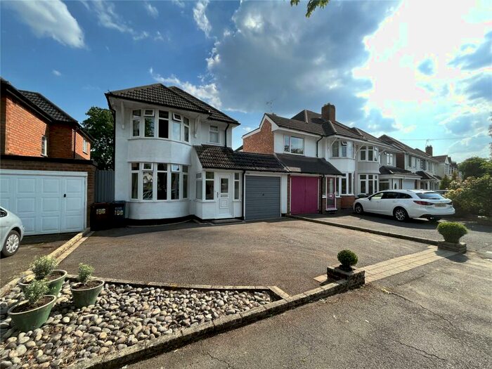 3 Bedroom Link Detached House To Rent In Ralph Road, Shirley, Solihull, West Midlands, B90