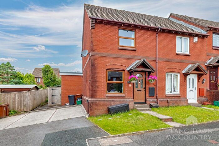 2 Bedroom End Of Terrace House To Rent In Rosehip Close, Plymouth, PL6