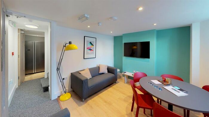 6 Bedroom Terraced House To Rent In Hampshire Terrace, Portsmouth, PO1