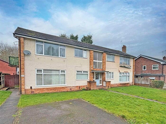 2 Bedroom Flat For Sale In Southcrest Road, Redditch, B98
