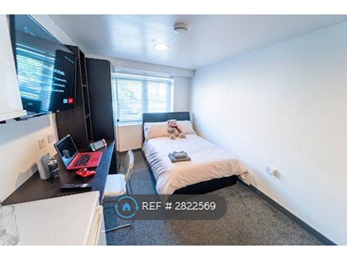 Studio To Rent In Birmingham, Birmingham, B29