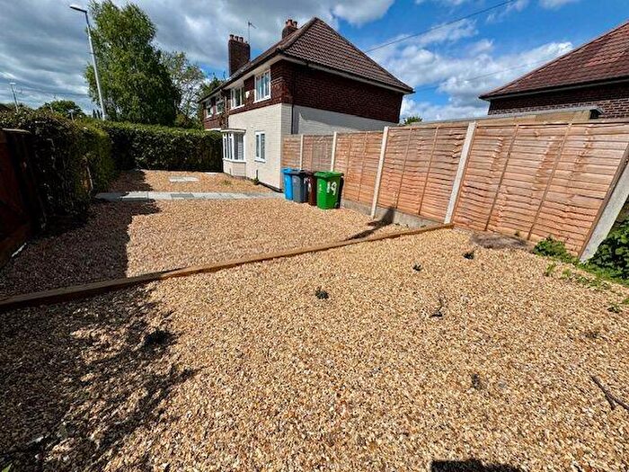 3 Bedroom Semi-Detached House For Sale In Hollyhedge Road, Close To Wythenshawe Hospital, Manchester, M22