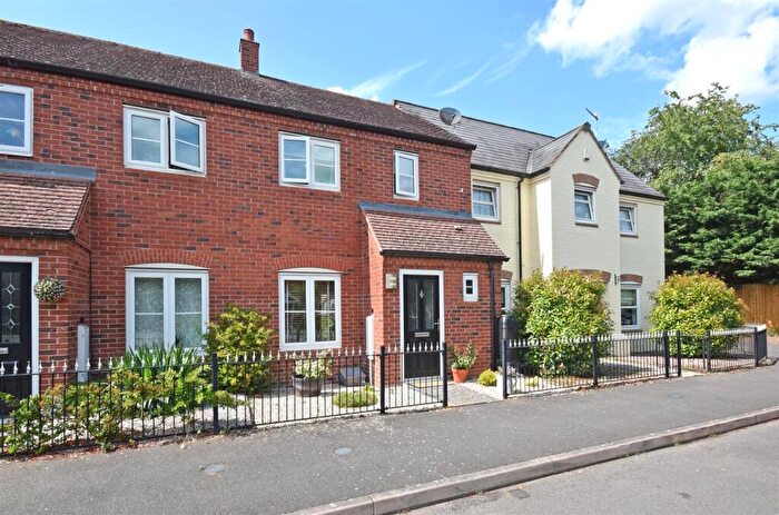 2 Bedroom Terraced House For Sale In Brooke Close, Stratford-Upon-Avon, CV37