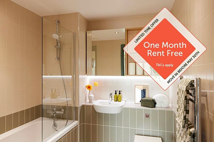 3 Bedroom Apartment To Rent In Soho Yard, Sheffield, S3