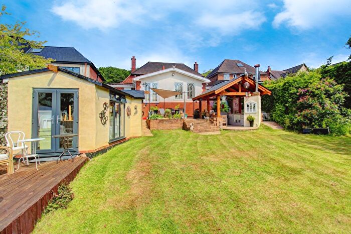 4 Bedroom Detached House For Sale In Longwood Road, Aldridge, WS9